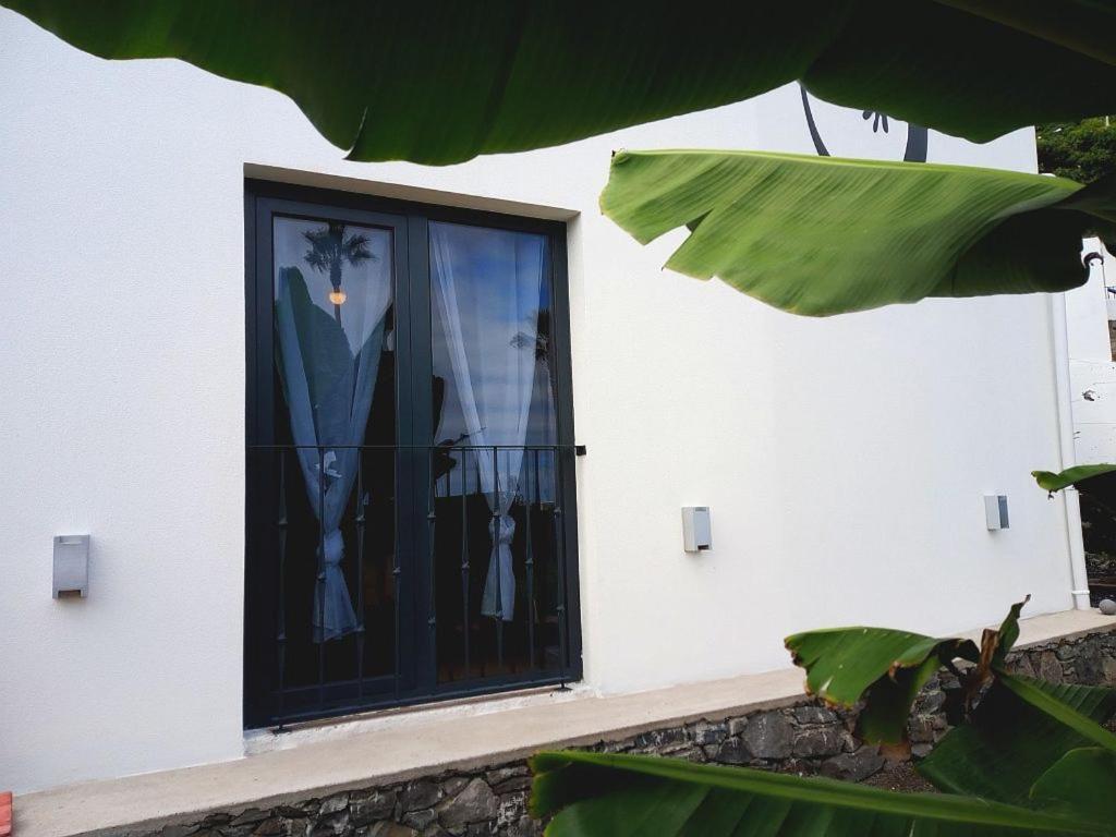 Ferienwohnung Lazy Lizard By The Ocean Seixal  Exterior foto